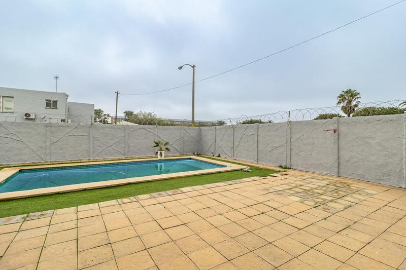 4 Bedroom Property for Sale in Windsor Park Western Cape